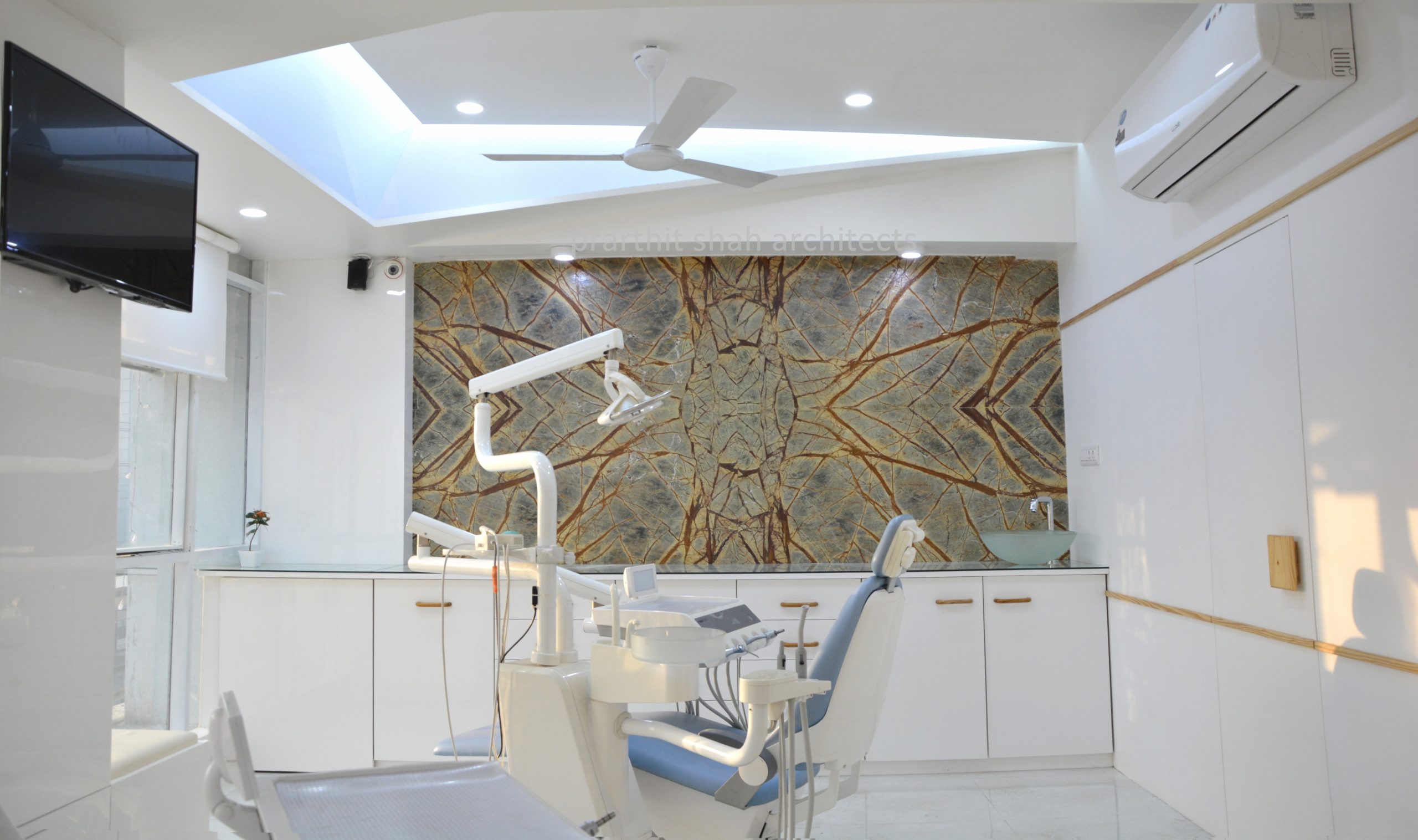 Dental Clinic Construction: Expert Tips And Essential Considerations