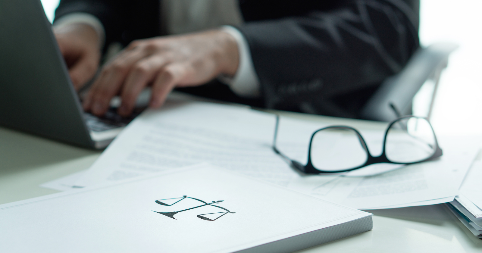 Top Tips For Hiring A Criminal Attorney: Complete Guide